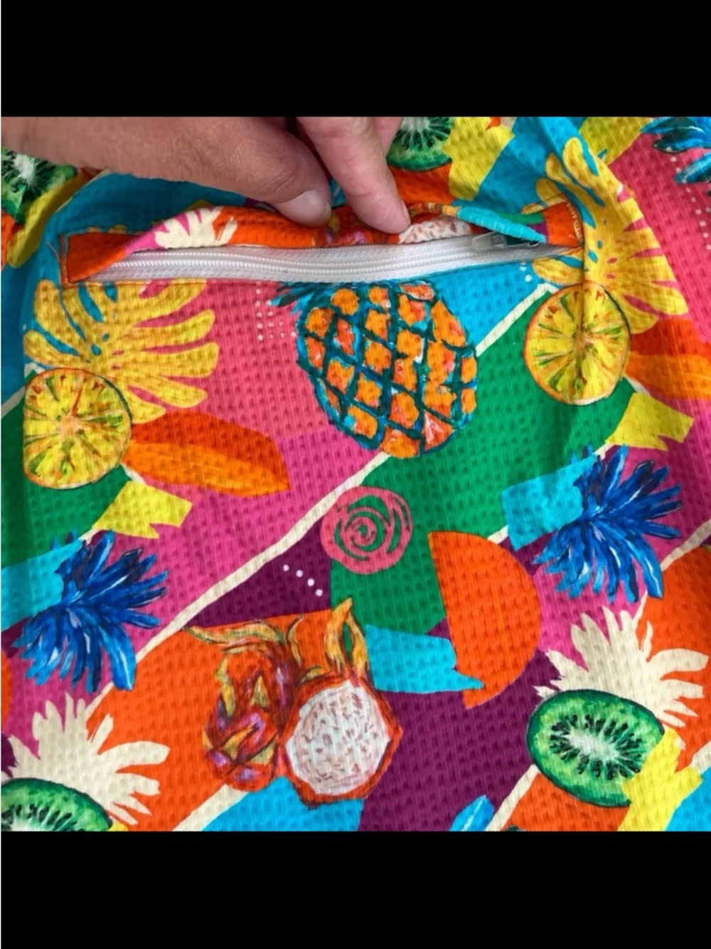 Blackbough Swim Men's Swim Trunks Tropical Fruit Print Size Large